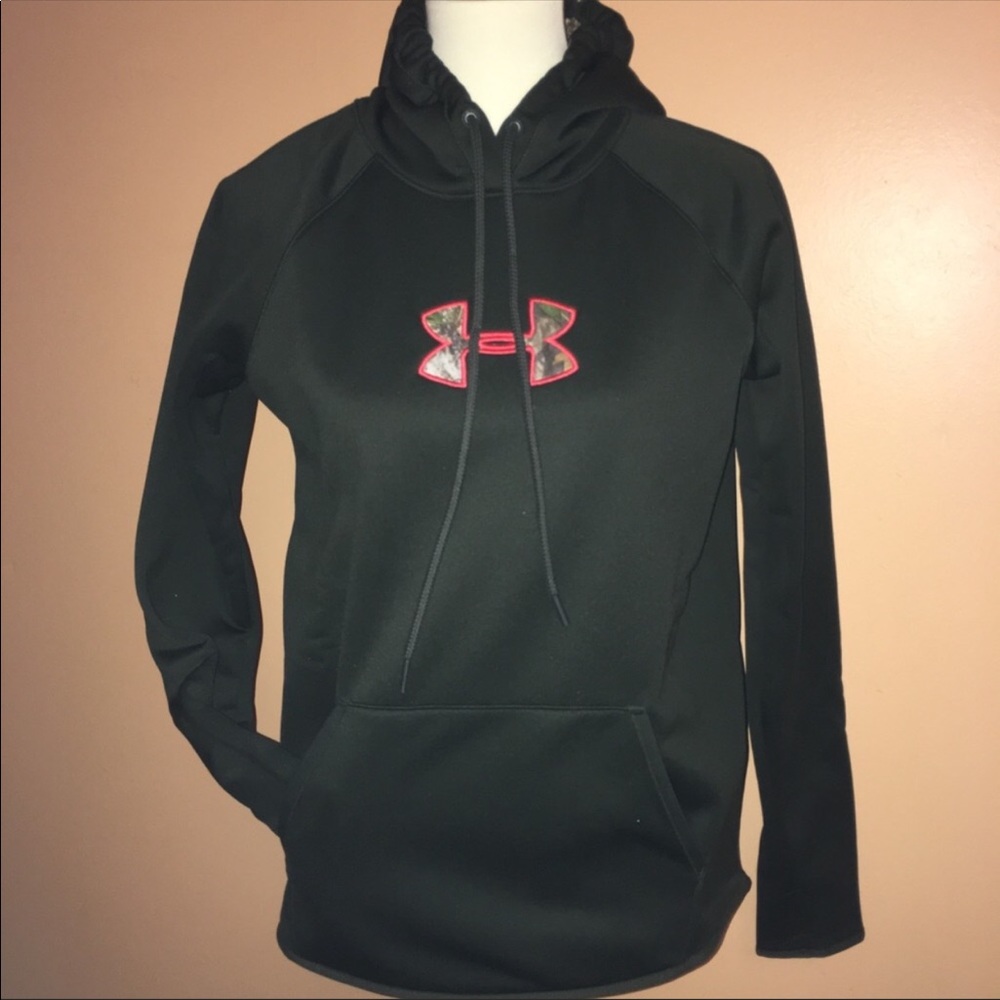 Under Armour hoodie size small